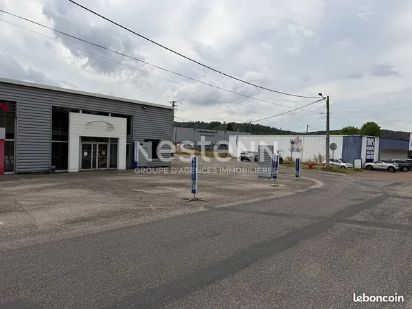 Local 1021 m² LONGEVILLE EN BARROIS