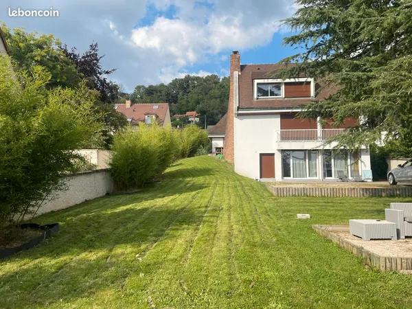Chambre en coliving dans une grande maison - RER B Palaiseau Villebon