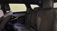 Peugeot 5008 Hybrid 145ch GT e-DCS6 — photo 13
