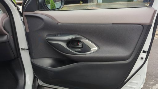 Toyota Yaris Cross 1.5 VVT-i 130 Hybrid E-CVT - Collection – 2025 – 14323 km – Hybride essence – Boîte Automatique — photo 30