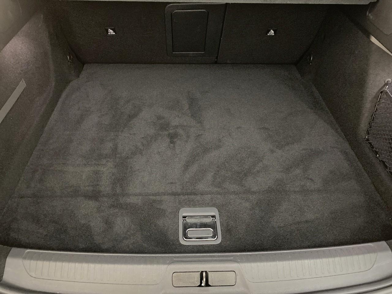 Peugeot 408 electrique 58 kwh 210 ch allure — photo 6