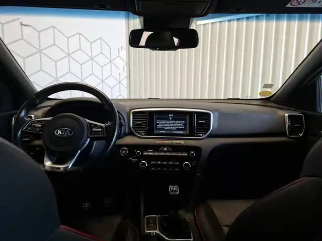 Kia Sportage 1.6 crdi 115 isg 4x2 bvm6 — photo 8