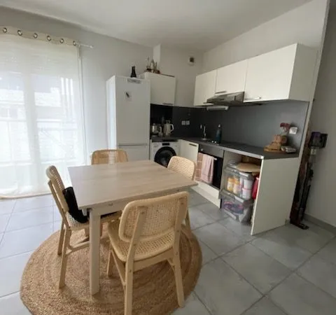 T2 39 M2 Avec Balcon et Parking
