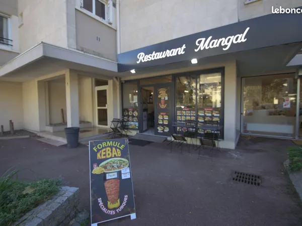 🚀 Vente Fonds de Commerce Restauration - 40 m² + Terrasse - Proche RER B Robinson