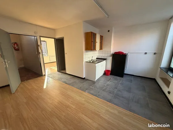 Location t2 secteur gare de Roubaix