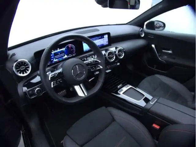 Mercedes Classe A 250 e hybrid eq amg line — photo 20