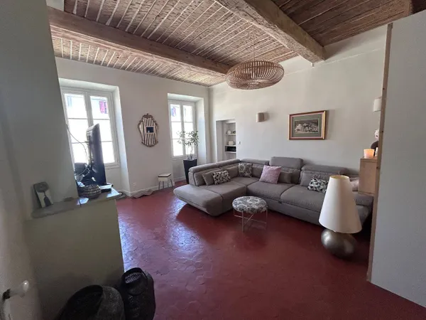 Appartement 6 pièces 110 m²