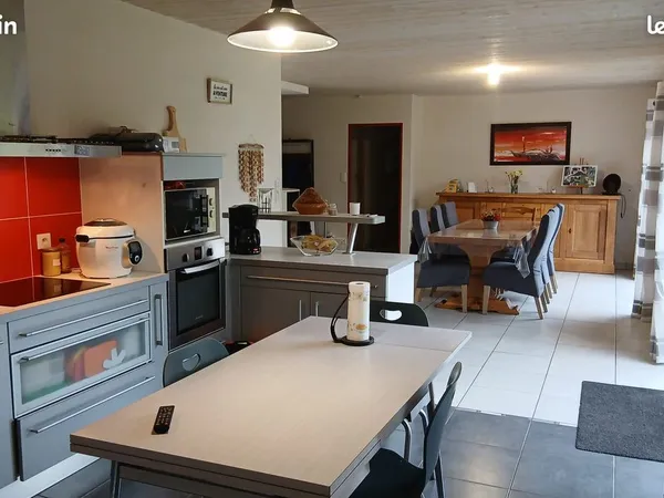 🏡 Maison plain-pied 143 m² - 4 chambres - Grand terrain 1990 m² - Calme