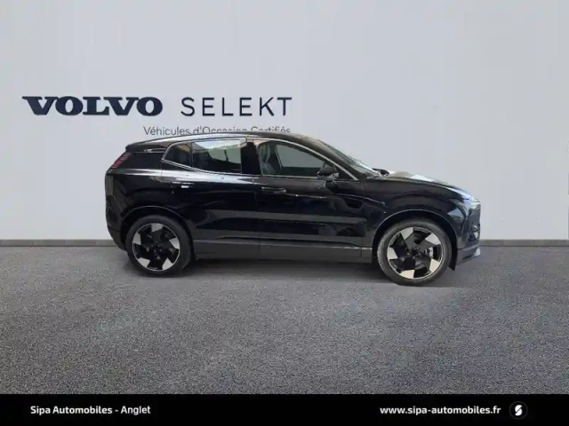 Volvo Ex30 single extended range 272 ch 1edt — photo 2