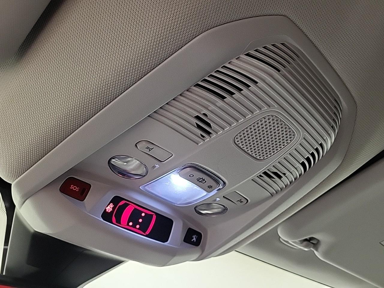 Peugeot 3008 puretech 130ch s&s eat8 allure — photo 24