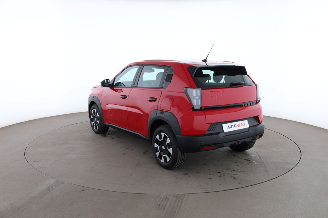 Fiat Grande Panda 1.2 Hybrid Turbo Pop eDCT6 — photo 3