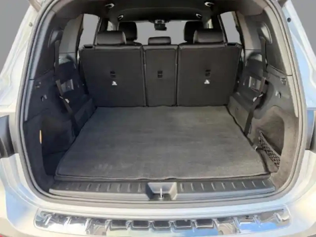 Mercedes Glb 220 d 4matic amg line — photo 20