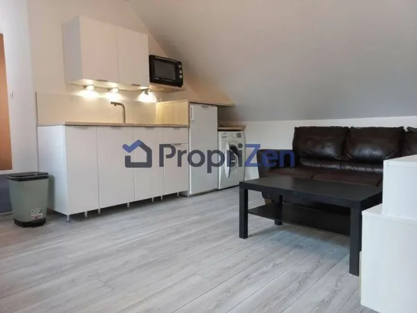 Studio 1 pièce 28 m²