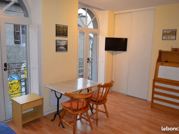 Studio alcove pour saisonnier ou à l'année