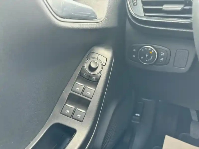 Ford Puma 1.0 ecoboost hybrid 125ch titanium s&amp;s — photo 6