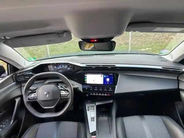 Peugeot 308 sw 1.2 130ch s&amp;s allure eat8 - attelage — photo 9
