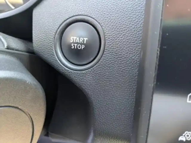 Dacia Duster 1.5 blue dci 115ch  journey 4x2 — photo 11