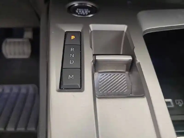 Peugeot 308 sw puretech 130ch s&amp;s eat8 — photo 14