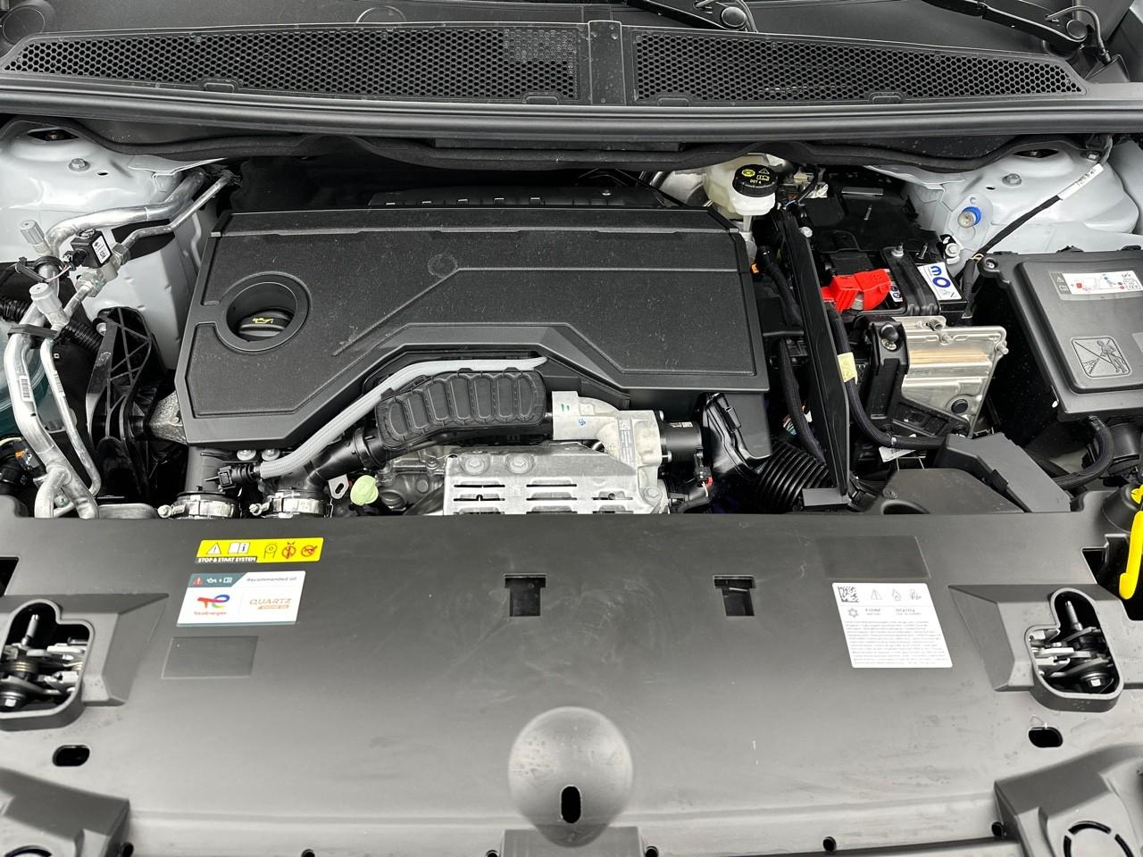 Citroën C5 Aircross hybride 145 ch e-dcs6 max — photo 13