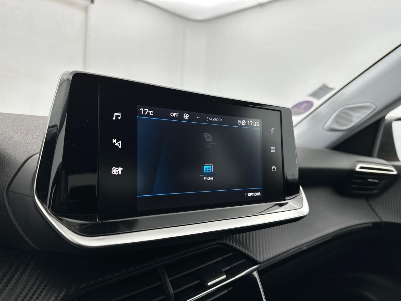 Peugeot 2008 puretech 100 s&s bvm6 style — photo 26