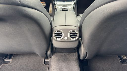 Mercedes Classe C 220 CDI 170 9G-Tronic - AMG Line – 2017 – 126000 km – Diesel – Boîte Automatique — photo 16