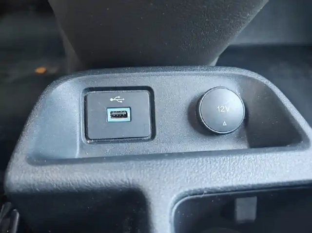 Ford Transit Connect fourgonnette l2 1.0e 100ch e85 trend — photo 22