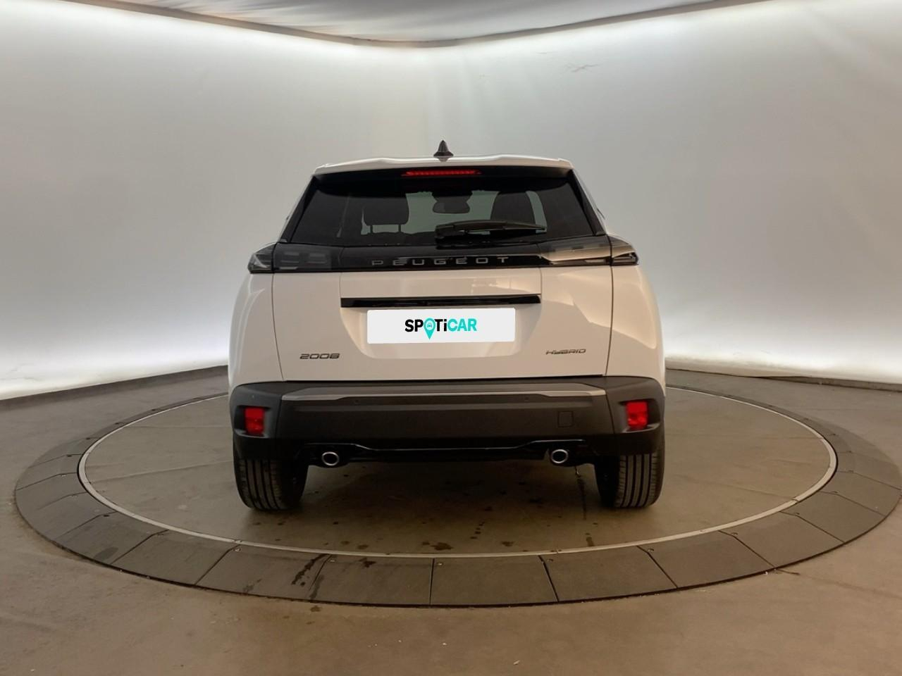 Peugeot 2008 hybrid 145 ch e-dcs6 allure — photo 5