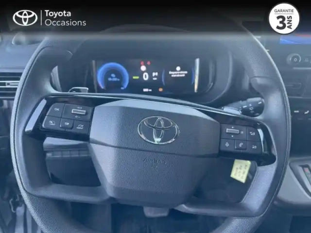 Toyota Proace city electric medium 50 kwh dynamic — photo 13