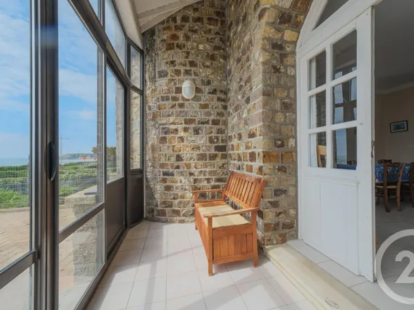 Appartement 3 pièces 127 m²