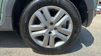 Dacia Sandero 1.0 TCe 90ch Stepway Expression — photo 11