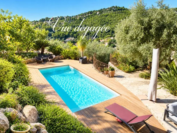Villa 5 pièces 200 m²