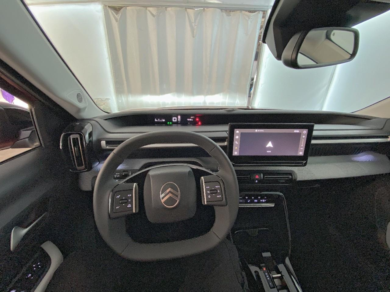 Citroën C3 Aircross hybride 145 ch aut max — photo 12