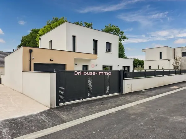 Maison 6 pièces 144 m²