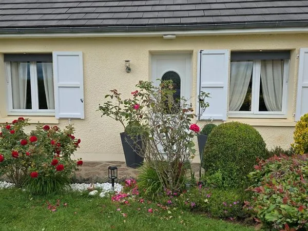 Maison individuelle avec parc arboré
