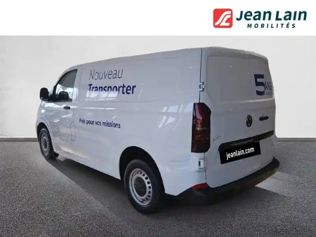 Volkswagen Transporter van l1h1 2.0 tdi 150 bva8 — photo 7