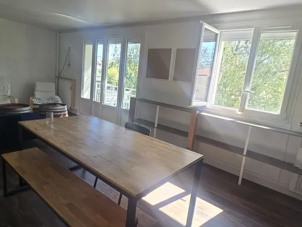 🏡 Appartement 3 pièces meublé - 69,7 m² - Balcon, parking, cave - Nogent-sur-Marne