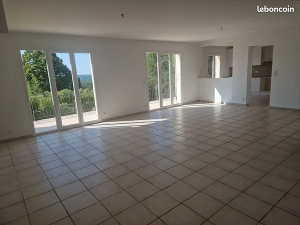 VILLA 5 pièces Climatisée Rénovée