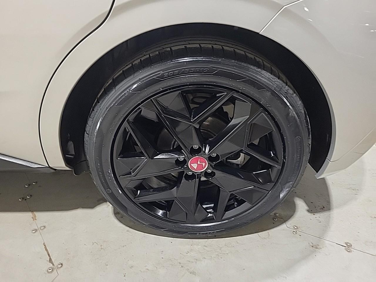 Ds Ds 4 puretech 130 eat8 performance line+ — photo 16
