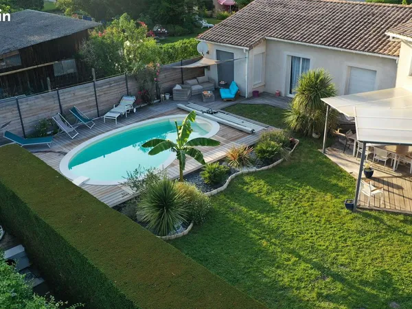 Villa piscine 4 chambres entre mer et estuaire