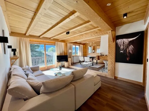 Vends appartement rénové vue montagnes