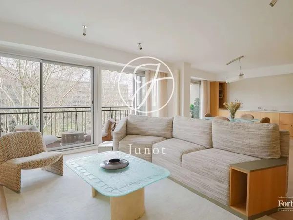 Appartement 3 pièces 94 m²