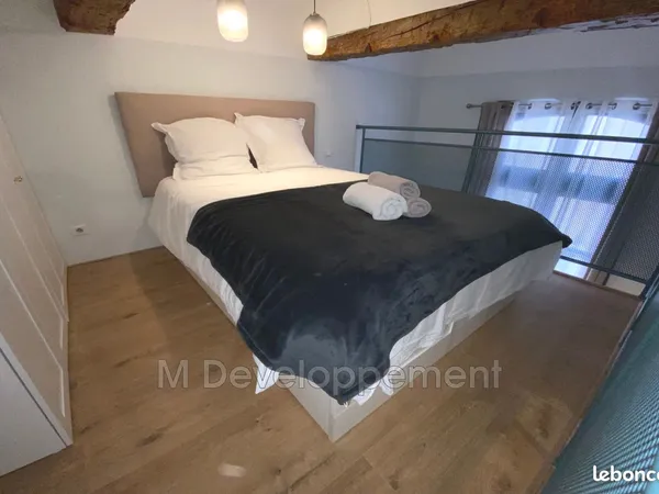 Studio 1 pièce 27 m²