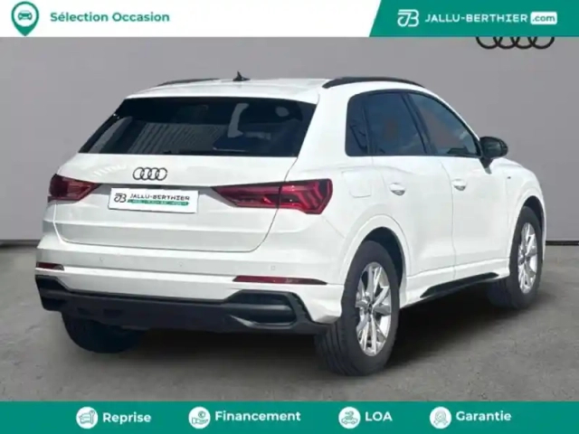 Audi Q3 35 tdi 150ch s line plus s tronic 7 — photo 19