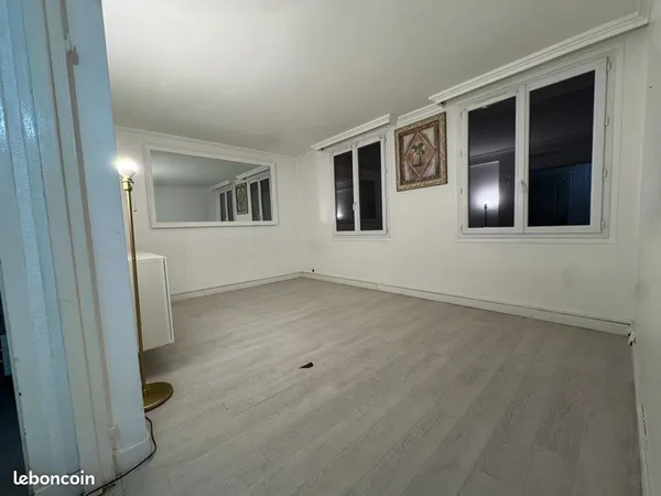 F3 lumineux 48 m² - 2 chambres - Cuisine équipée - Cave - Parking - Résidence sécurisée