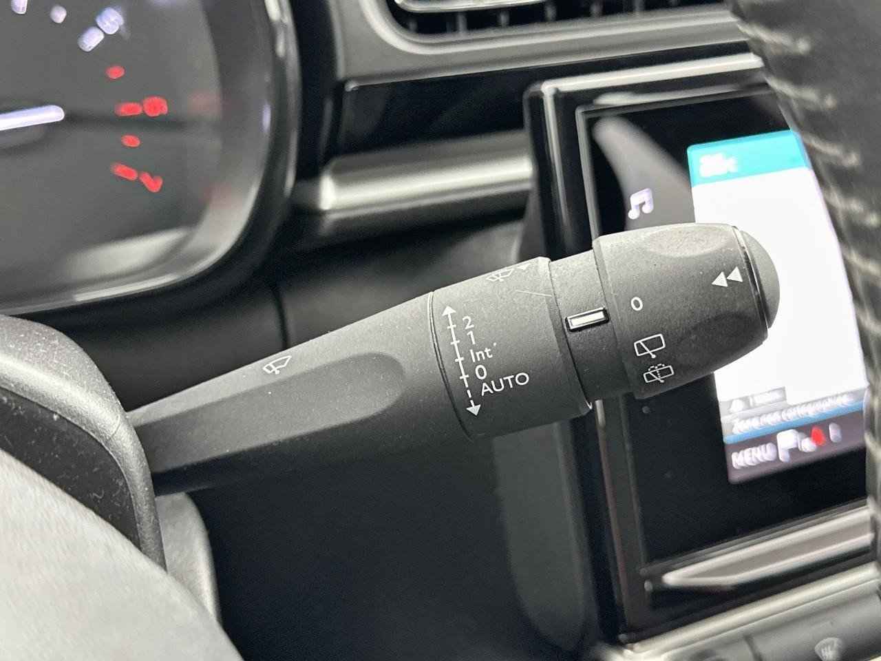 Citroën C3 puretech 110 s&s eat6 shine — photo 18