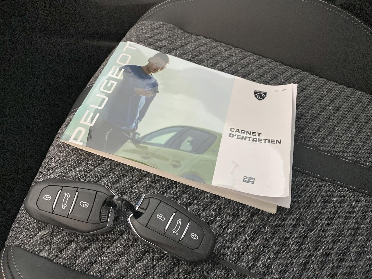 Peugeot 308 sw hybrid 145 e-dcs6 allure — photo 18