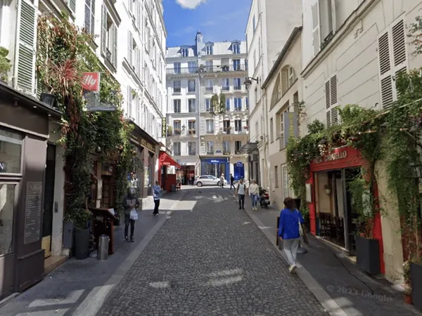 Boutique 2 pièces 84 m²