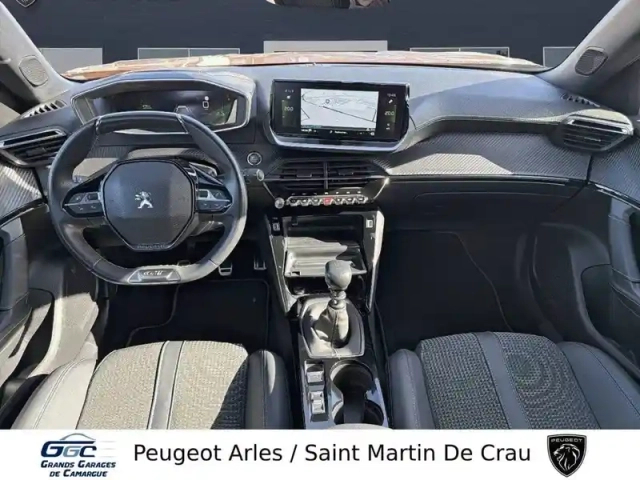 Peugeot 2008 puretech 130 s&amp;s bvm6 — photo 8