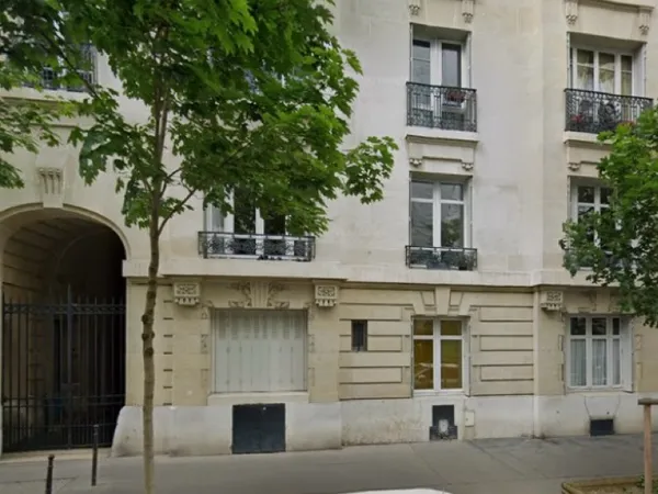 Loue studio 9m² Paris 16ème - Chambre de service refaite par un architecte
