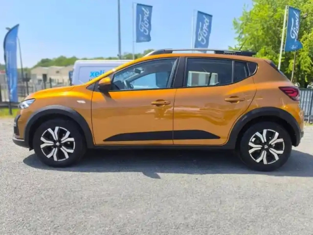 Dacia Sandero 1.0 tce 90ch stepway confort — photo 8